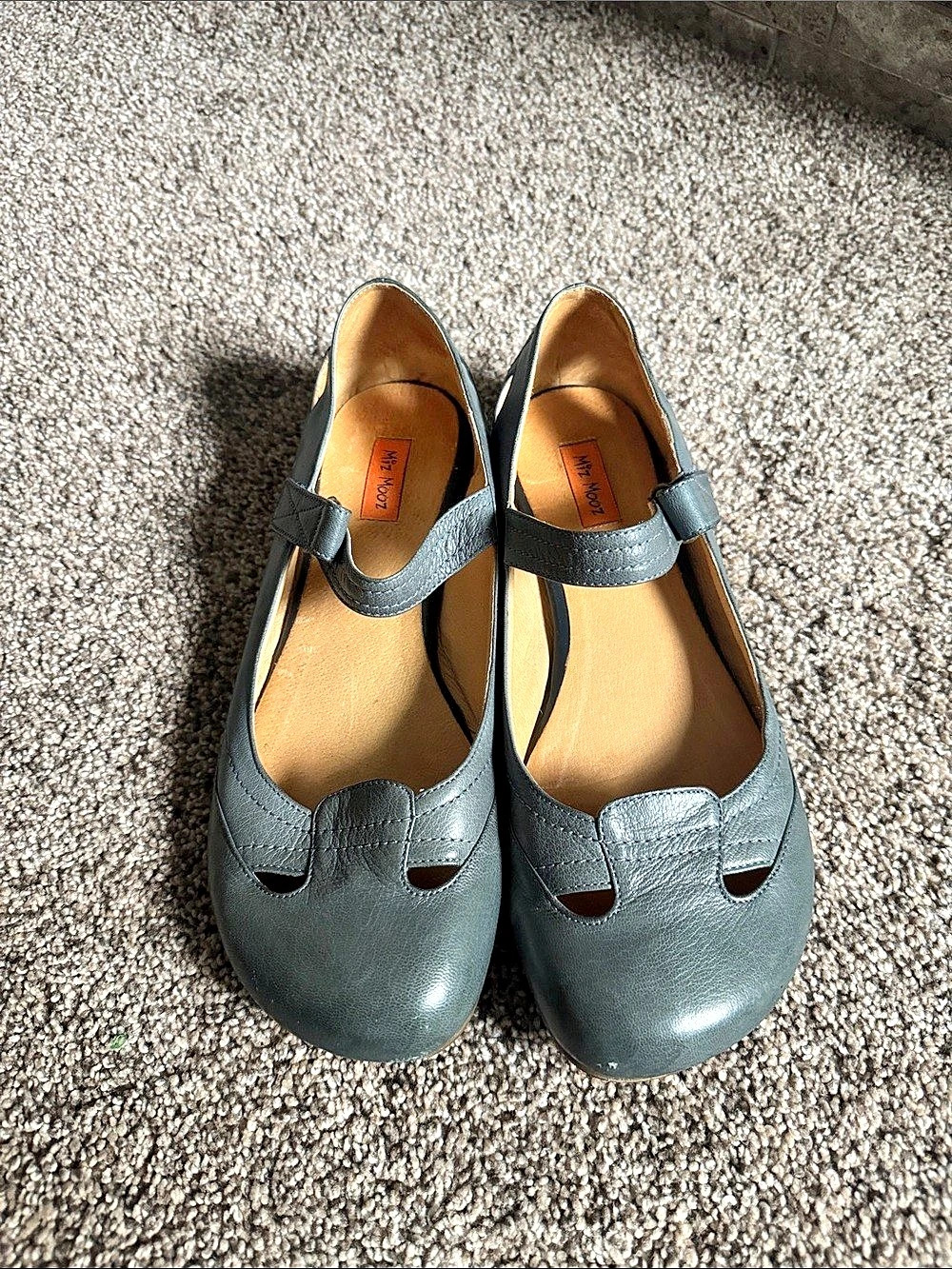 Miz Mooz Dallas Leather Mary Jane Flats US 9.5 Blue Gray EUC